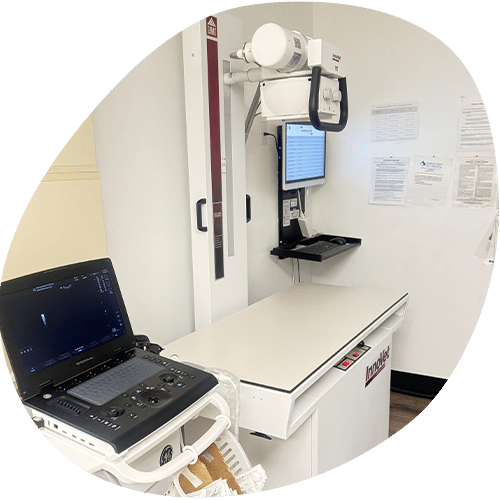 Medical X-ray room with digital imaging equipment